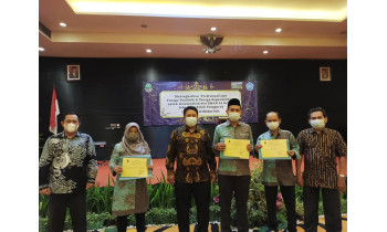 Pemberian Penghargaan