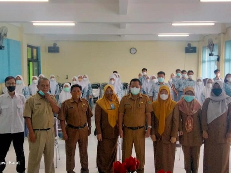 Sosialisasi Dan Pengukuhan Duta Agen Perubahan