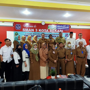Mengantar dan Melepas Pak Dedi Suryadi Ke SMAN 3 BEKASI