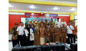 Mengantar dan Melepas Pak Dedi Suryadi Ke SMAN 3 BEKASI