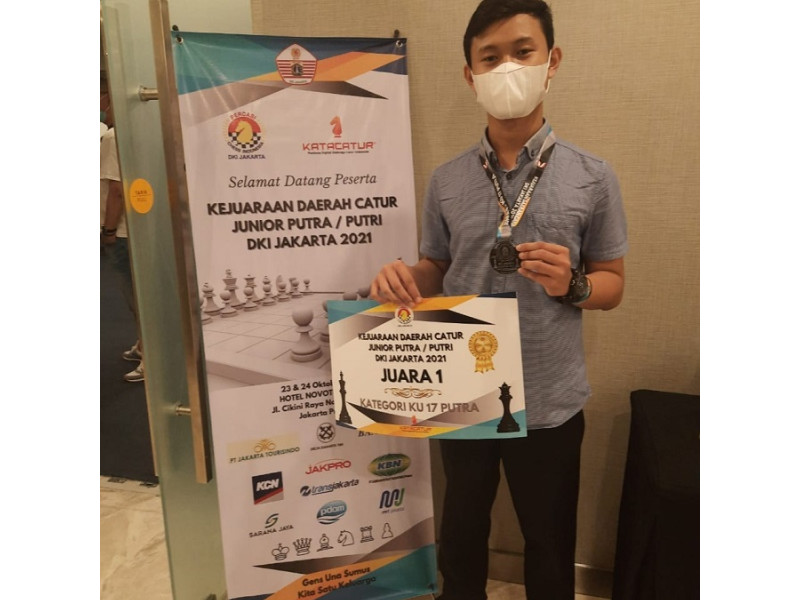 Siswa SMAN 14 Bekasi Juara Catur Usia 17 Tahun